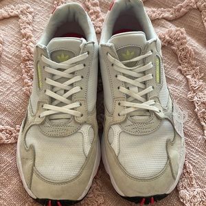 Adidas tennis shoes